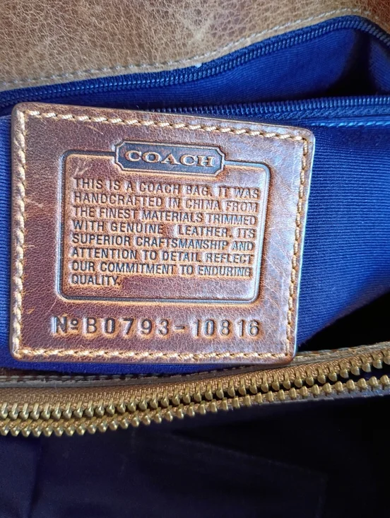 Handbag - Picture 3 of 3